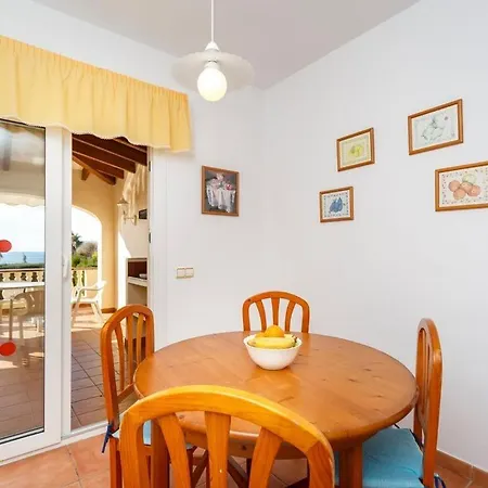 Casa Santa - 3 Bedrooms With Sea Views - Great For Families Villa
