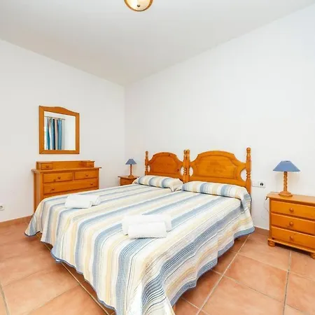 Casa Santa - 3 Bedrooms With Sea Views - Great For Families *
