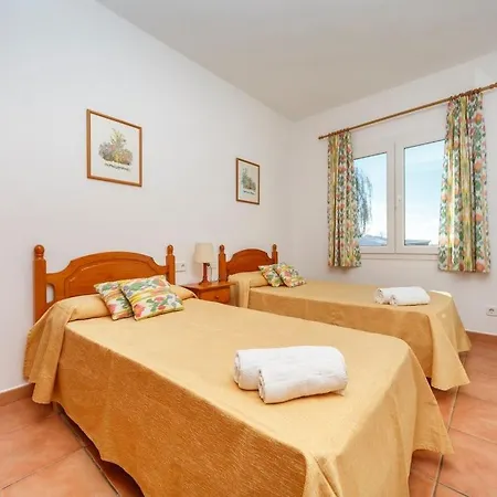 Villa Casa Santa - 3 Bedrooms With Sea Views - Great For Families Son Bou