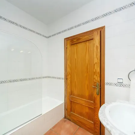 Casa Santa - 3 Bedrooms With Sea Views - Great For Families Son Bou